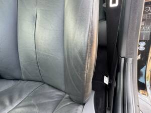 Bild 49/99 von BMW 650i (2007)