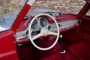 Imagen 3/50 de Mercedes-Benz 300 SL &quot;Gullwing&quot; (1955)