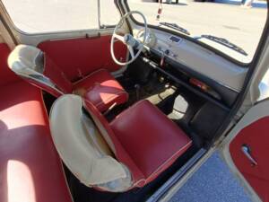 Immagine 8/44 di FIAT 600 D (1967)