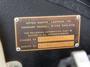 Bild 48/50 von Aston Martin V8 (1978)