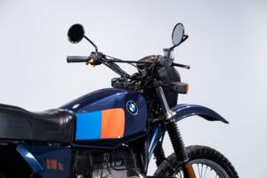 Bild 50/50 von BMW DUMMY (1988)