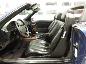 Image 5/14 of Mercedes-Benz SL 280 (1995)