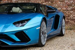 Image 23/50 of Lamborghini Aventador S (2018)