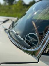 Image 30/42 of Jaguar E-Type 3.8 Flat Floor (1961)