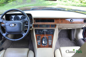 Bild 12/50 von Jaguar XJS 5.3 V12 (1992)