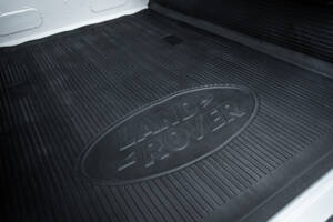 Immagine 69/97 di Land Rover Defender 90 (1995)