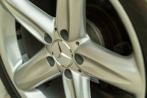 Image 32/50 de Mercedes-Benz SL 500 (1998)