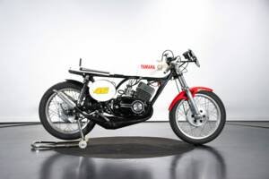 Imagen 5/50 de Yamaha 175 GP Special (1975)