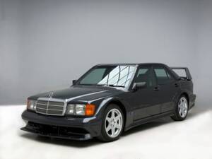 Image 3/21 of Mercedes-Benz 190 E 2.5-16 (1993)