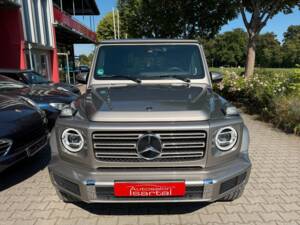 Image 3/28 de Mercedes-Benz G 500 (LWB) (2019)