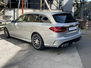Image 5/26 of Mercedes-Benz C 63 AMG T (2020)