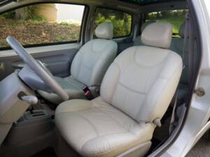 Bild 15/24 von Renault Twingo 1.2 (2000)