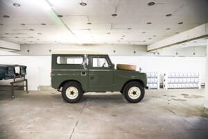 Bild 96/96 von Land Rover 88 (1961)