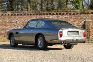 Bild 2/50 von Aston Martin DB 6 (1968)