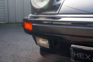 Imagen 47/60 de Porsche 911 Carrera 3.2 (WTL) (1988)