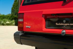 Image 18/50 de Jeep Cherokee 2.8L V6 (1985)