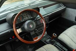 Imagen 31/50 de Alfa Romeo Giulietta 1.8 (1985)