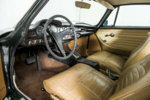 Image 11/50 of Volvo 1800 E (1971)