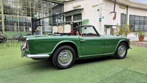 Image 12/66 of Triumph TR 4A IRS (1966)