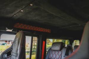 Bild 20/50 von Land Rover Defender Tophat (2007)