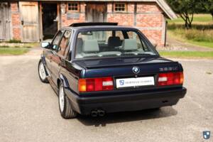Image 81/82 of BMW 325ix (1989)