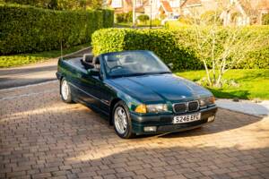 Image 23/49 of BMW 328i (1998)