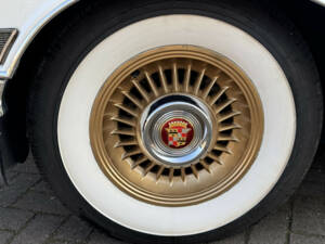Imagen 16/34 de Cadillac 62 Sedan DeVille (1957)