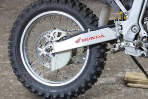 Bild 9/33 von Honda XR 650 (2003)