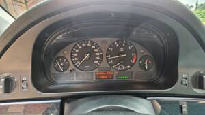 Image 14/18 of BMW 523i (1996)