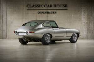Image 5/99 of Jaguar E-Type 3.8 (1964)