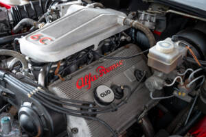 Image 31/33 of Alfa Romeo SZ (1990)