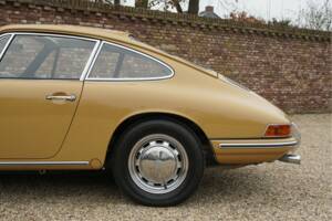 Immagine 16/50 di Porsche 911 2.0 (1965)