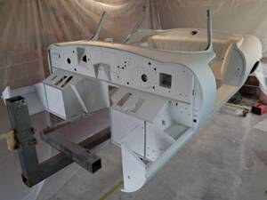 Image 60/74 of Jaguar E-Type 3.8 Flat Floor (1961)