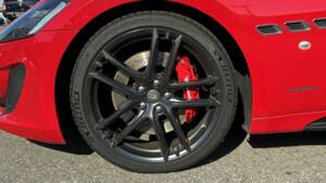 Image 14/54 of Maserati GranCabrio Sport (2015)