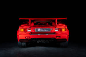 Immagine 24/34 di Lamborghini Countach 25th Anniversary (1989)