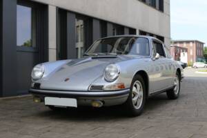 Afbeelding 46/86 van Porsche 911 2.0 S (1966)