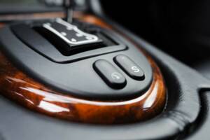 Immagine 21/28 di Jaguar XK8 4.0 (1999)