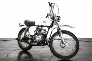 Image 5/21 of Aspes DUMMY (1974)