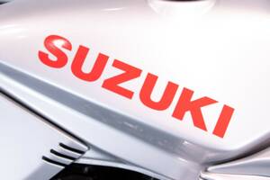 Bild 10/50 von Suzuki GSX 1100 SZ Katana (1982)