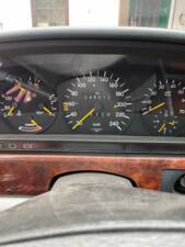 Image 27/30 of Mercedes-Benz 380 SEC (1985)