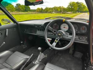 Bild 28/47 von Porsche 911 Carrera 4 (1990)