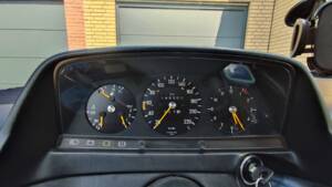 Immagine 41/45 di Mercedes-Benz 280 E (1980)