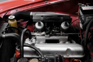 Image 22/41 of Volvo P 122 S (1966)
