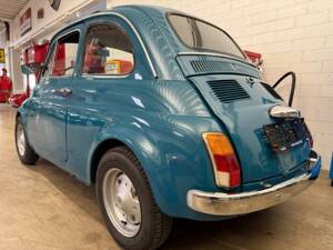 Image 15/17 of FIAT 500 L (1970)