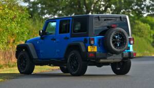 Bild 12/50 von Jeep Wrangler 3.8 &quot;75th Aniversary&quot; (2016)