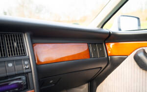 Image 53/70 of Audi 90 - 2.3E (1990)