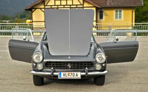 Image 16/50 de Ferrari 250 GTE (1963)