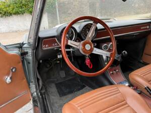Image 30/53 of Alfa Romeo 1750 GT Veloce (1971)