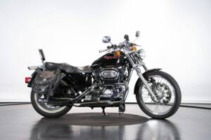 Bild 5/50 von Harley-Davidson XL 1200 C Sportster Custom (1997)