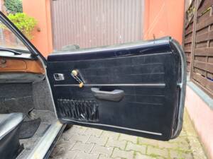 Image 22/27 of Volkswagen Karmann Ghia 1500 (1968)